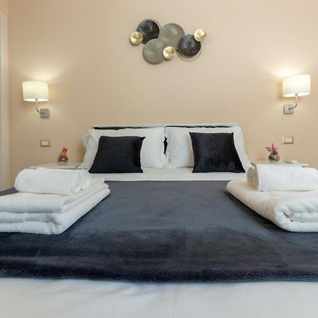 L'Affaccio Rooms - Lungomare Gallipoli Ngoại thất bức ảnh